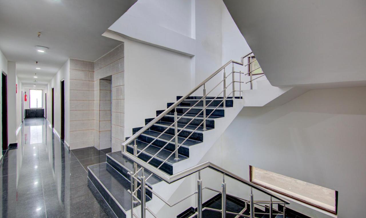 Treebo Down Town, Dalhousie Hotel Ngoại thất bức ảnh